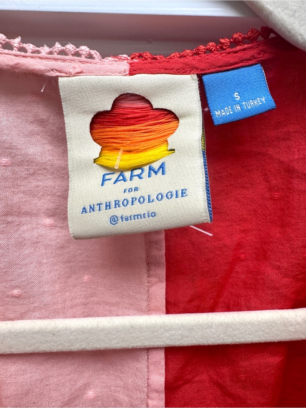Anthropologie x FARM Rio Wrap Blouse Swiss Dot Puff Sleeve Colorblock Pink Red - Picture 10 of 15